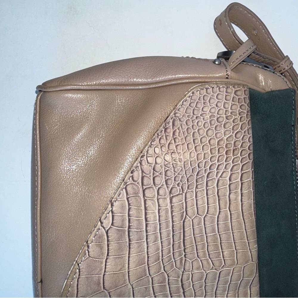 POUR LA VICTOIRE east west two tone leather shoulder bag - Picture 3 of 6